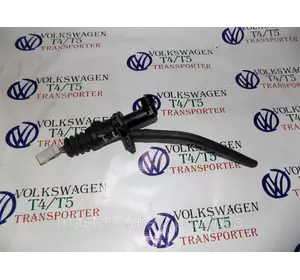 Главный цилиндр сцепления VW Volkswagen Фольксваген Т5 2.5 TDI 2003-2010