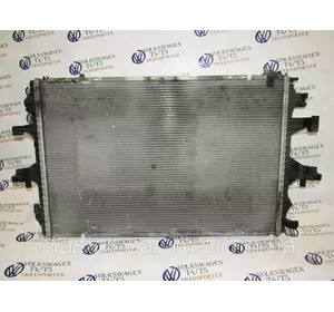 Радиатор охлаждения основной VW Volkswagen Фольксваген Т5 2.5 TDI 2003-2010 Радиатор охлаждения основной VW Volkswagen Фольксваген Т5 2.5 TDI 2003-2010