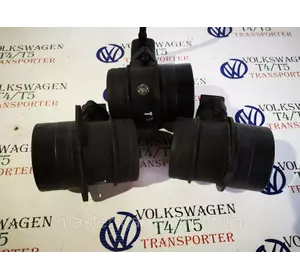 Расходомер воздуха росходомір повітря Volkswagen Фольксваген Т5 2.5 TDI 2003-2010